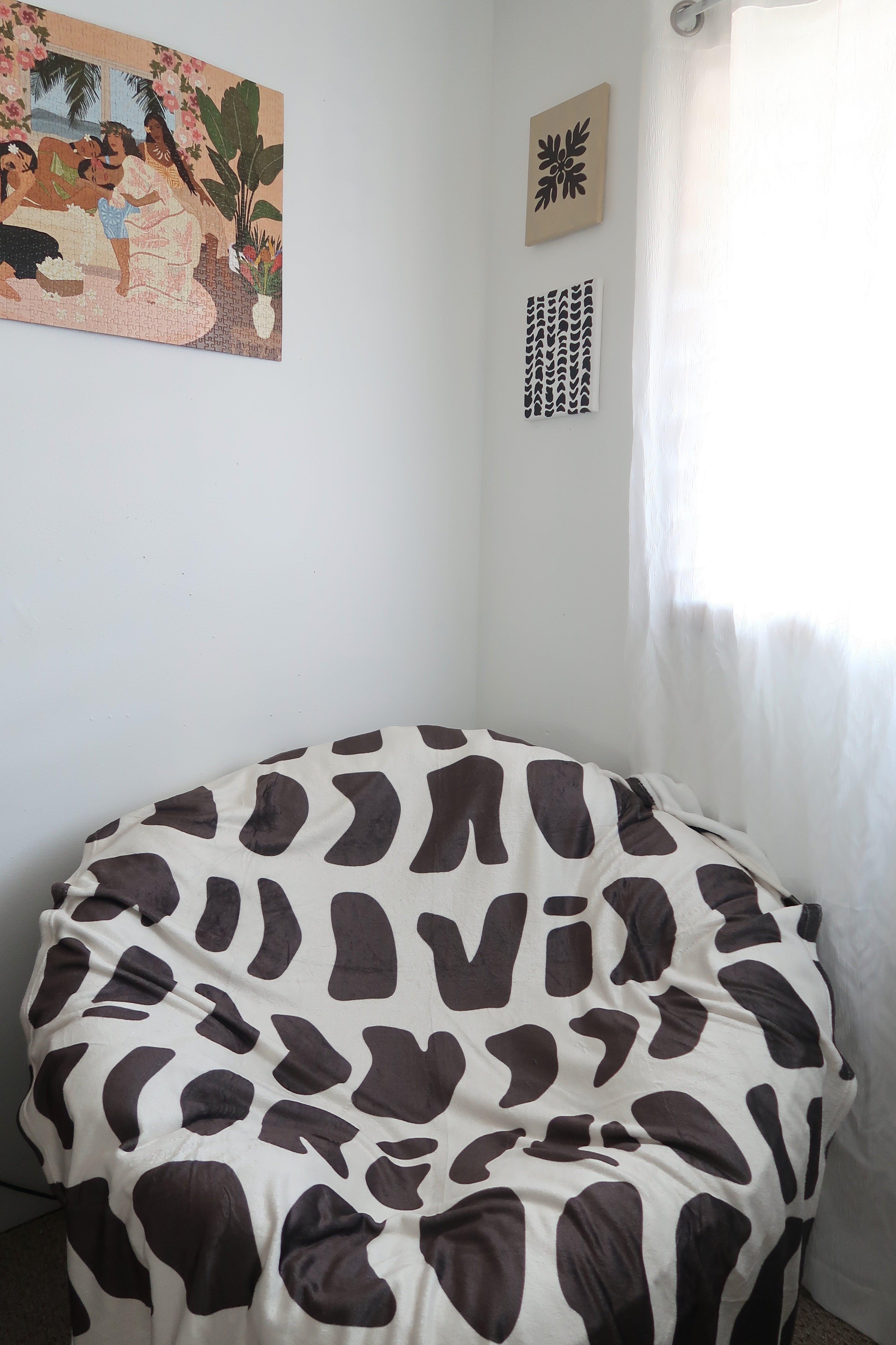 Hebrew Shell Throw Blanket