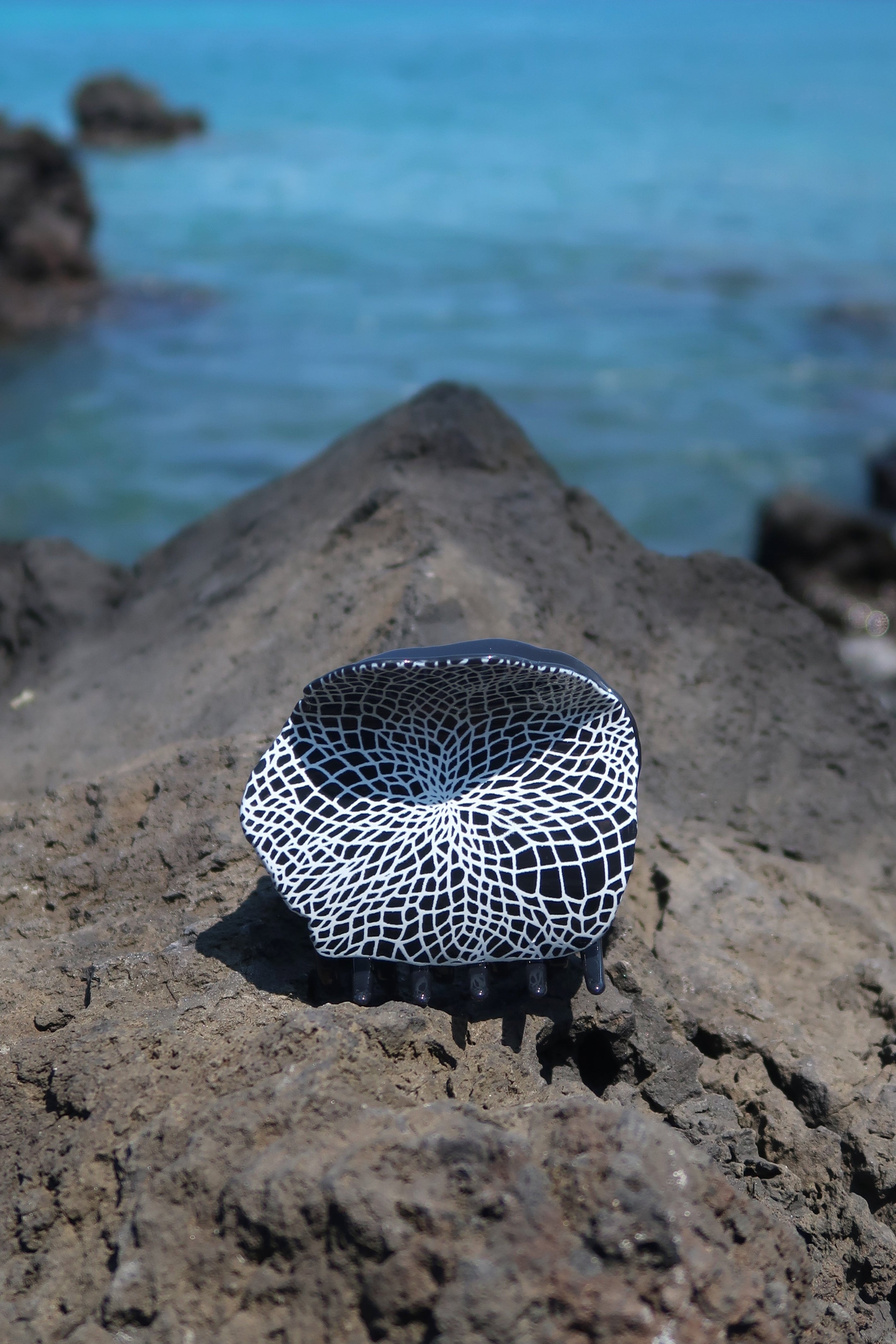 'Upena Hair Clip - Black